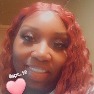 Meet your Posher, Lashawnda